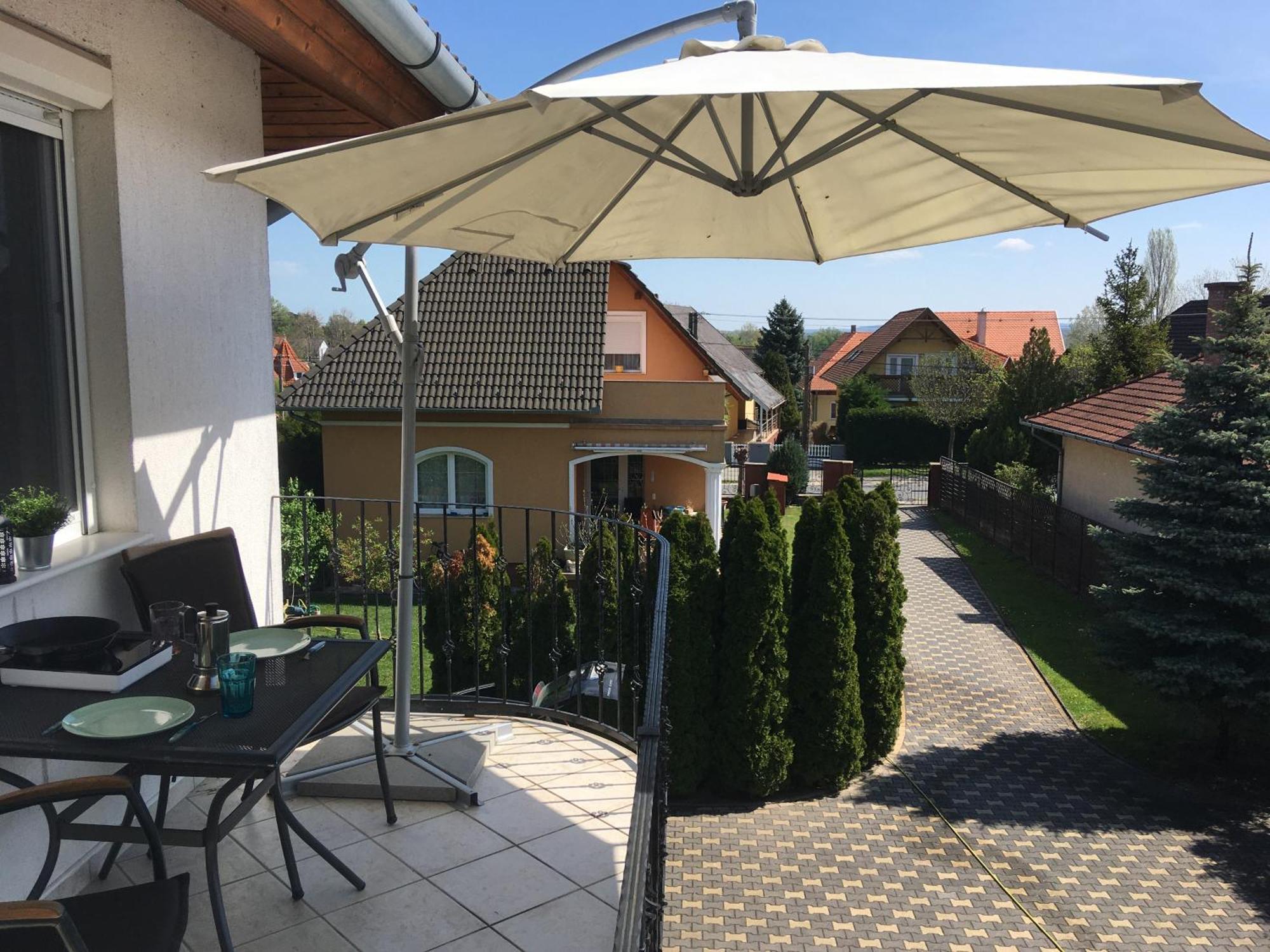 Balatonlelle Apartmanhaz Eksteriør billede